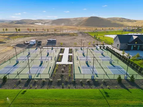 View/Area - 6623 W Sollas Dr, Eagle, ID 83616 photo 2 of 10