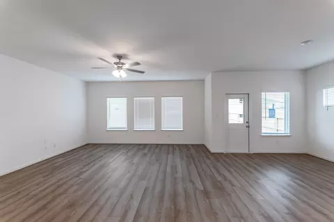 Living - 5219 Marliese Peak, Von Ormy, TX 78073 photo 2 of 5