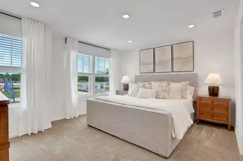 Bedroom - 7646 Commander Ln, Jacksonville, FL 32256 photo 1 of 7