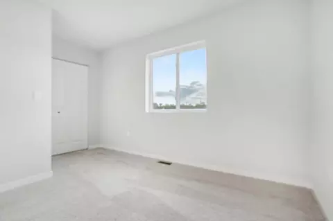 Bedroom - Mitchell Creek Trail, Big Rapids, MI 49307 photo 4 of 8