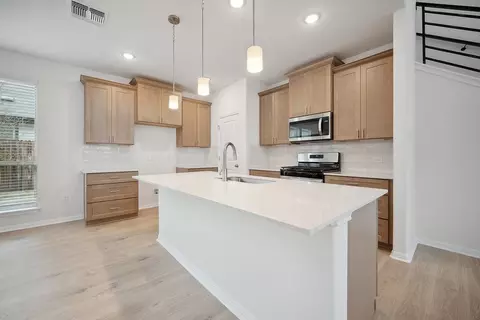 Kitchen - 6570 Marsh Ln, Buda, TX 78610 photo 1 of 4