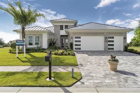 106 SE Via San Marino, Port Saint Lucie, FL 34984