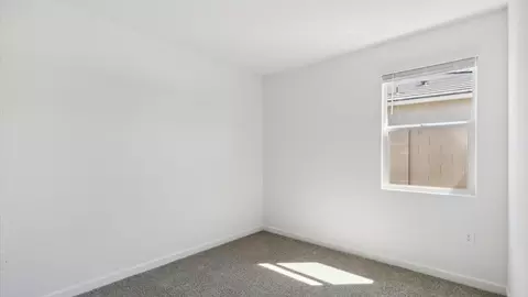 Bedroom - 9648 S Caballo Dr, Apache Junction, AZ 85120 photo 3 of 12