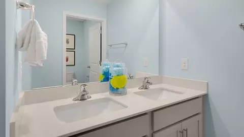 Bath - 49 Calebs Corner Pl, Spring Lake, NC 28390 photo 2 of 6