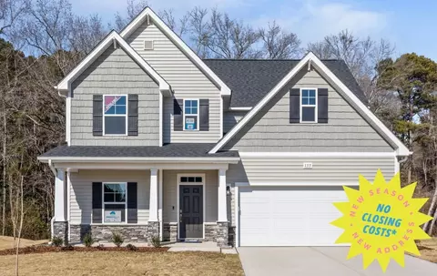 155 Michter St, Vass, NC 28394
