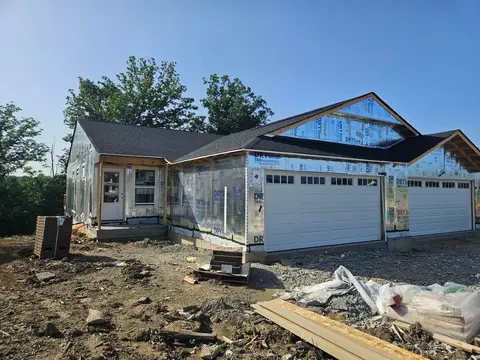 1350 Parkside Dr, Alexandria, KY 41001