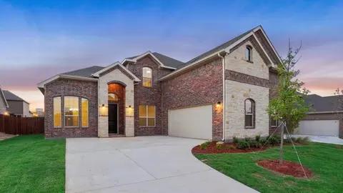6889 Brahman Dr, Arlington, TX 76001