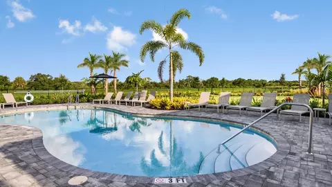 Exterior - 10614 Eclipse St, Sarasota, FL 34241 photo 32 of 54