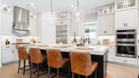 Kitchen - 10614 Eclipse St, Sarasota, FL 34241 photo 12 of 13