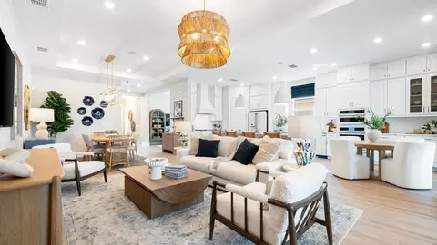 Living - 10614 Eclipse St, Sarasota, FL 34241 photo 1 of 7