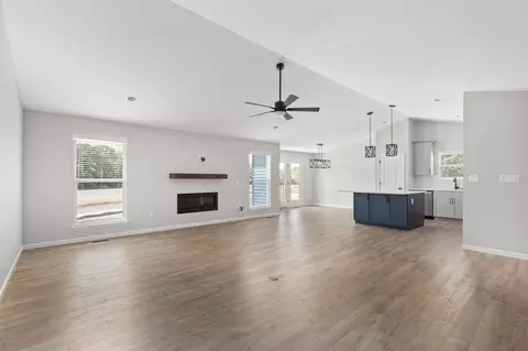 Living - 2039 Windswept Farms Dr, Eureka, MO 63025 photo 9 of 11