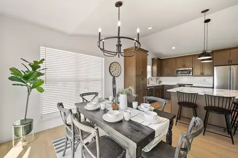 Dining - 2039 Windswept Farms Dr, Eureka, MO 63025 photo 3 of 6