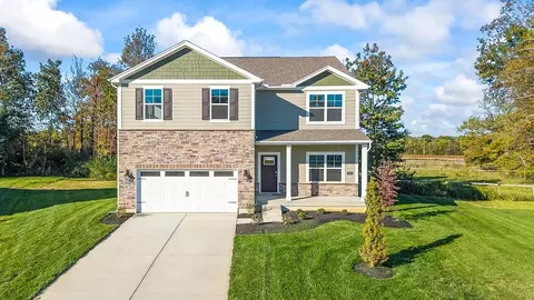 3701 Heritage Farm Ln, Amelia, OH 45102