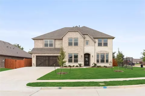 941 Cardinal Dr, Midlothian, TX 76065