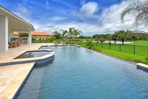 Exterior - 20 Deer Park Dr, Bunnell, FL 32110 photo 6 of 12