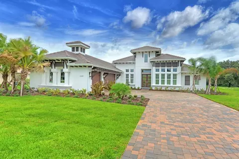 Exterior - 20 Deer Park Dr, Bunnell, FL 32110 photo 5 of 12
