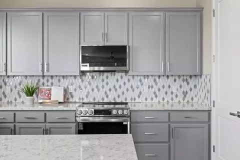 Kitchen - 1284 Winterhart St, Galt, CA 95632 photo 4 of 5