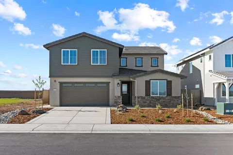Exterior - 1284 Winterhart St, Galt, CA 95632 photo 4 of 10