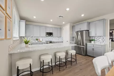 Kitchen - 1284 Winterhart St, Galt, CA 95632 photo 1 of 5