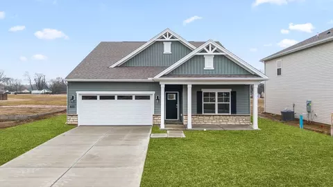 2210 Hackberry St, Springfield, OH 45505