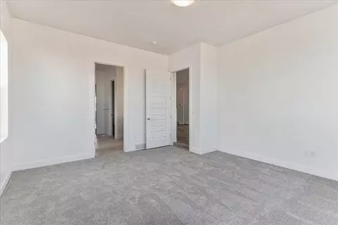 Bedroom - 2451 W Aurora Ave, Mapleton, UT 84664 photo 2 of 8