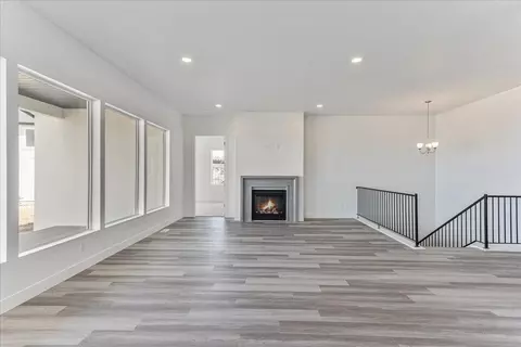 Living - 2451 W Aurora Ave, Mapleton, UT 84664 photo 2 of 9