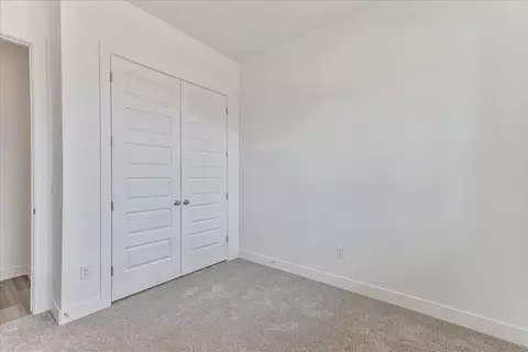 Bedroom - 2451 W Aurora Ave, Mapleton, UT 84664 photo 4 of 8