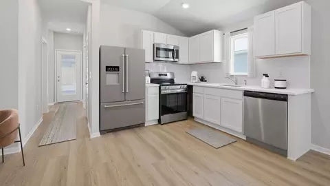 Entry Way - 1008 Santa Fe Trl, Bauxite, AR 72011 photo 1 of 1