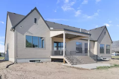 Exterior - 9566 S Bernese Ln, Sandy, UT 84092 photo 4 of 4