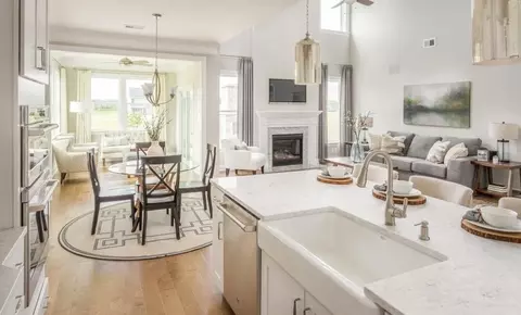 Kitchen - 43 Black Forest Pointe Trl, Benson, NC 27504 photo 8 of 13