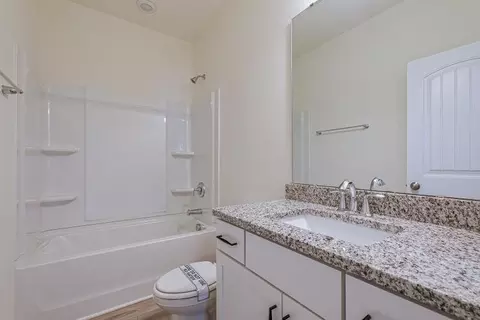 Bath - 43 Black Forest Pointe Trl, Benson, NC 27504 photo 3 of 4