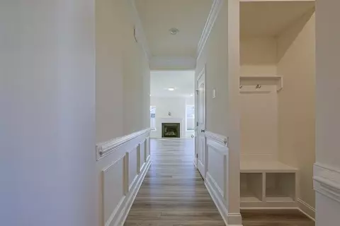 Entry Way - 43 Black Forest Pointe Trl, Benson, NC 27504 photo 2 of 3