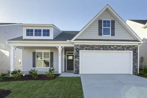 Exterior - 43 Black Forest Pointe Trl, Benson, NC 27504 photo 4 of 12