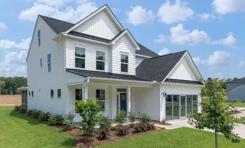Exterior - 43 Black Forest Pointe Trl, Benson, NC 27504 photo 12 of 12