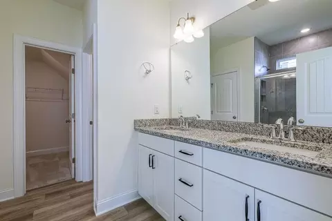 Bath - 43 Black Forest Pointe Trl, Benson, NC 27504 photo 1 of 4