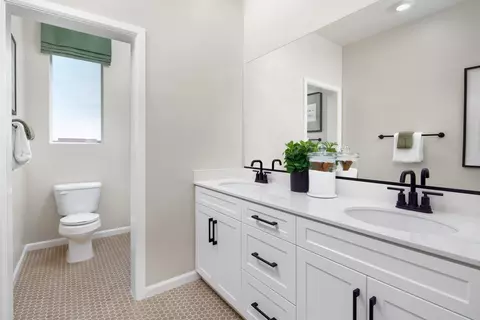 Bath - 8448 Tamarack St, Chino, CA 91708 photo 2 of 3
