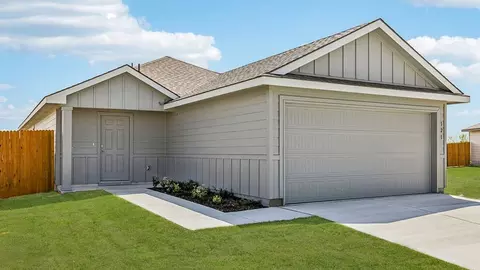 Exterior - 813 Cr 313, Jarrell, TX 76537 photo 3 of 9