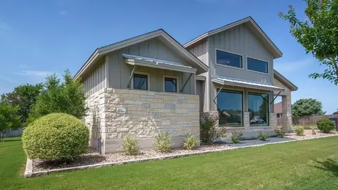 Exterior - 813 Cr 313, Jarrell, TX 76537 photo 9 of 9