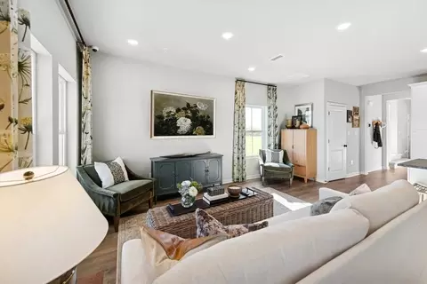 Living - 313 Clement Loop, Salisbury, MD 21804 photo 2 of 3