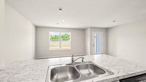 Kitchen - 10347 Mae Ct, Cincinnati, OH 45251 photo 1 of 1