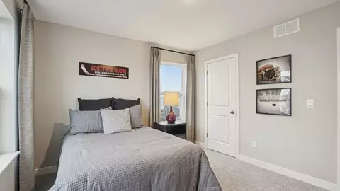 Bedroom - 4644 Percheron Blvd, Chaska, MN 55318 photo 5 of 11