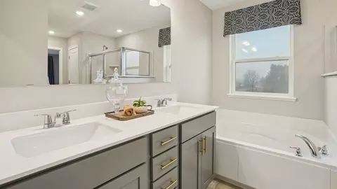 Bath - 4644 Percheron Blvd, Chaska, MN 55318 photo 2 of 5