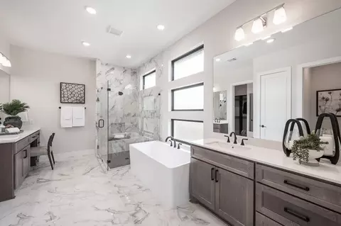 Bath - 4251 Hollow Wind Way, Spring, TX 77386 photo 4 of 8