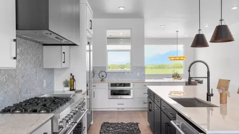 Kitchen - 877 N 1860 E, Salem, UT 84653 photo 7 of 7