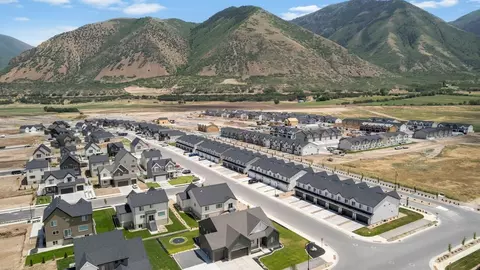 View/Area - 877 N 1860 E, Salem, UT 84653 photo 8 of 24