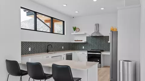 Kitchen - 877 N 1860 E, Salem, UT 84653 photo 3 of 7