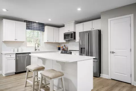 Kitchen - 3231 Short Rd, Hickory, NC 28602 photo 1 of 4