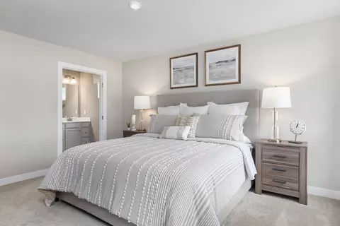 Bedroom - 3231 Short Rd, Hickory, NC 28602 photo 5 of 5