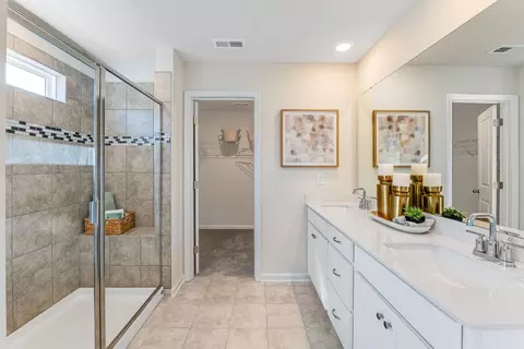 Bath - 4559 Spruce Green Rd, Kannapolis, NC 28081 photo 3 of 6