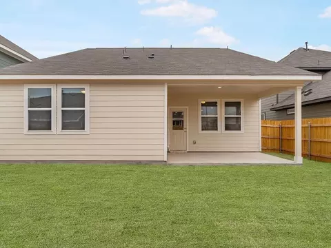 Exterior - 114 Kays Path, Georgetown, TX 78626 photo 8 of 9